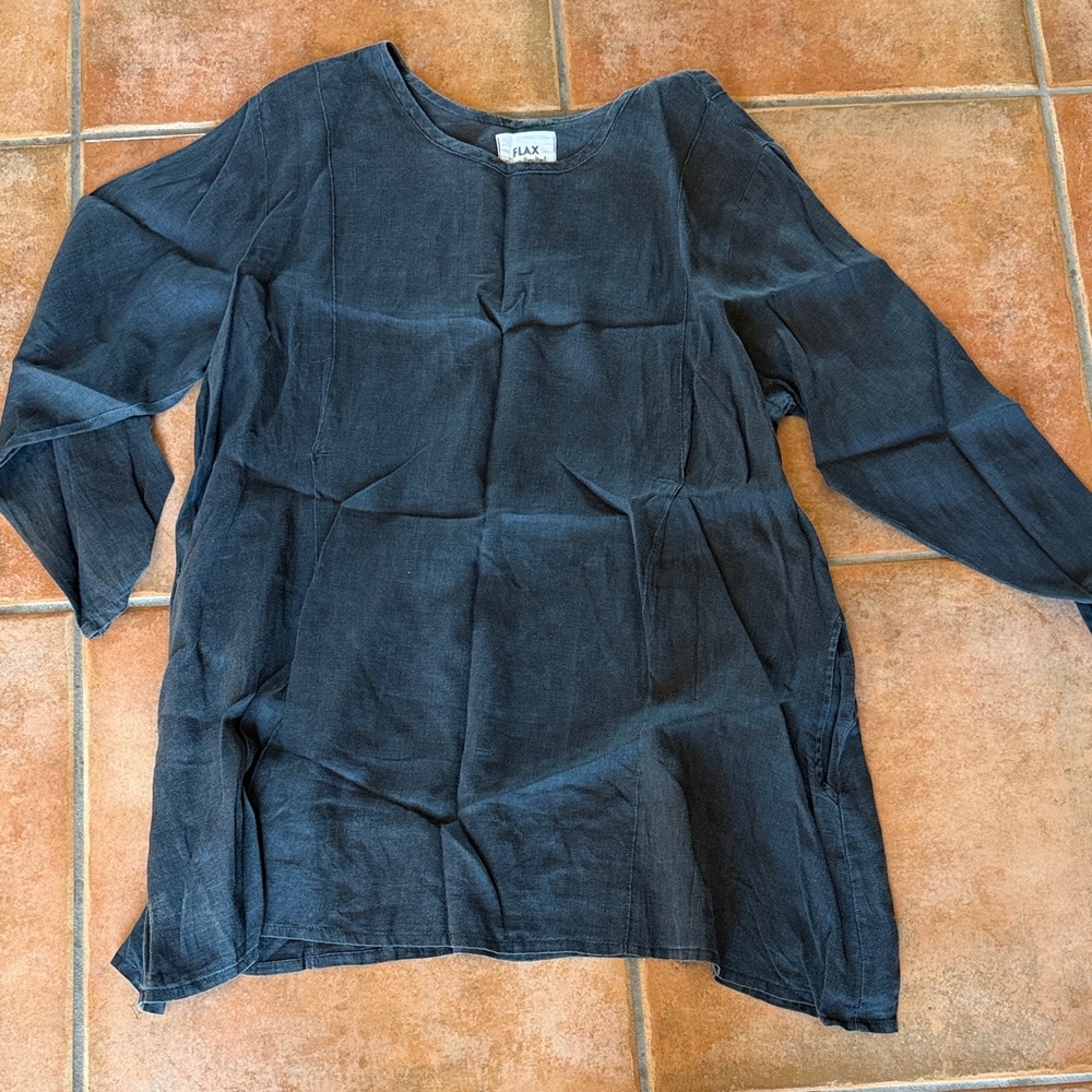 Flax by Jeanne engelhart faded black Long Sleeve dress